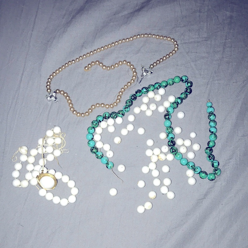 Vintage costume jewelry lot